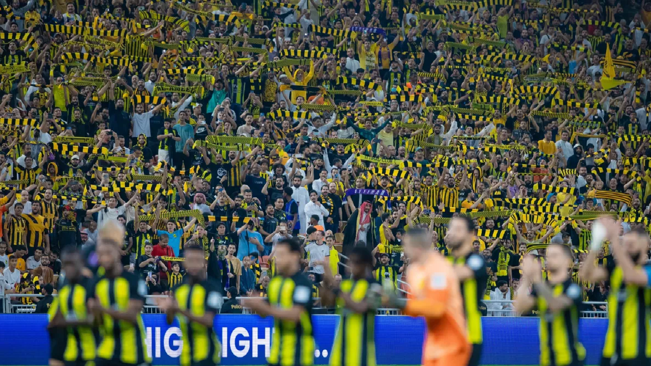 مواجهة سرية حاسمة.. الاتحاد يخوض صراعًا داخليًا يهدد مستقبل نجمه الرئيسي